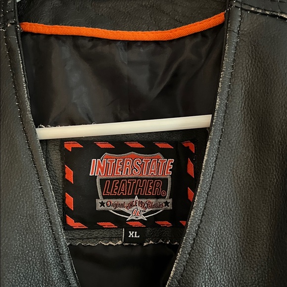 Men's Interstate Leather Biker Vest - Black - Picture 3 of 7